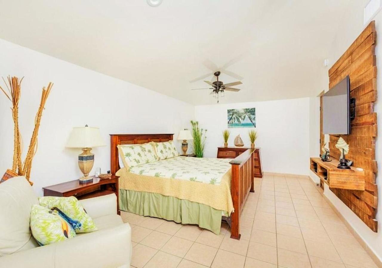 Right On The Beach! Rocky Point Condo Rental - 2 Bedroom Penthouse Beachfront Exteriör bild