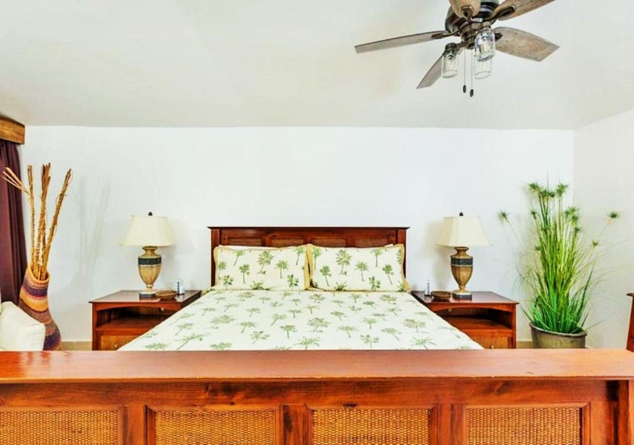 Right On The Beach! Rocky Point Condo Rental - 2 Bedroom Penthouse Beachfront Exteriör bild